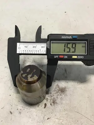 USED VICKERS 32-D20-10