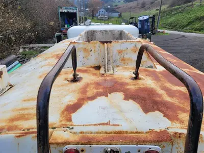 USED 1988 PETERBILT 357