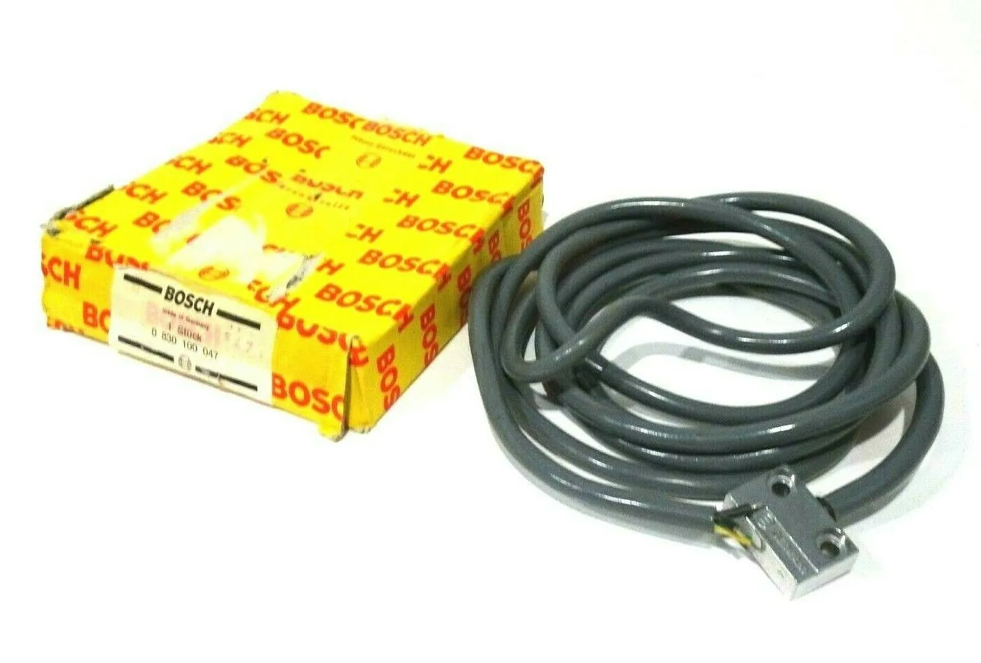 NEW BOSCH 0-830-100-047 PROXIMITY SWITCH 0830100047