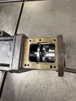 FANUC A06B-0215-B000 Other | GMT (8)