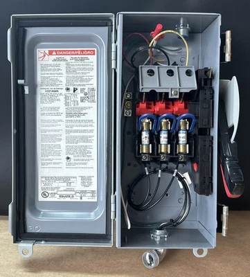 USED Square D H-321-AWK