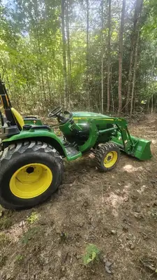 Used JOHN DEERE 3025E Sub-Compact & Compact Tractors Tennessee US | Trustworthy Equipment #1553358