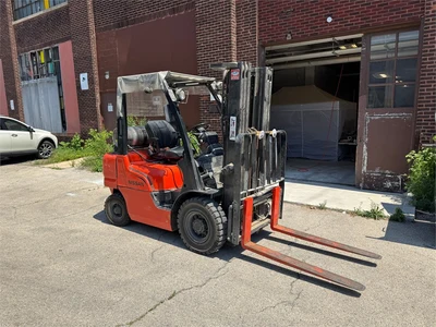 Used NISSAN "MP1F2A25LV" Liquid Propane Forklifts Illinois US | MachineryMax #1337453
