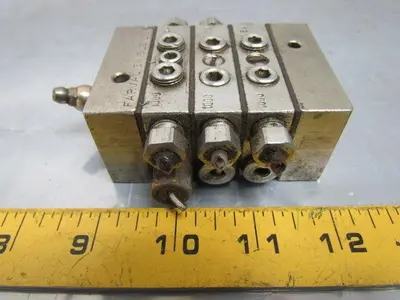 Used FARVAL _UNKNOWN_ Valves/Fittings | Arrow Industrial #627374