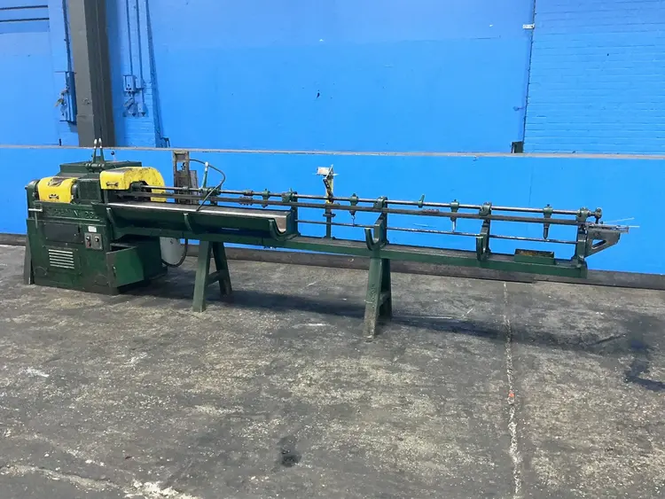Used THE LEWIS MACHINE CO. 2CG Wire Straighteners & Cut-Offs Ohio US | HGR 24 #1415136