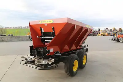 New | in-Stock 2026 PEQUEA SL6 Dry Spreaders Pennsylvania US | Zimmerman Farm Service #1409985