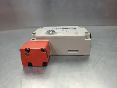 USED Omron D4BL-1CRG-A