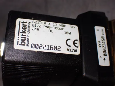 New | in-Stock BURKERT 6213EV A 13 NBR M5 Solenoid Valves Ohio US | HGR 24 #1132189