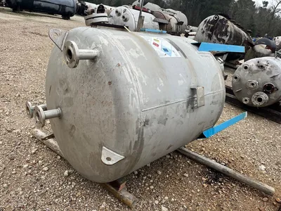 USED ALLOY FABRICATORS 375 GALLON