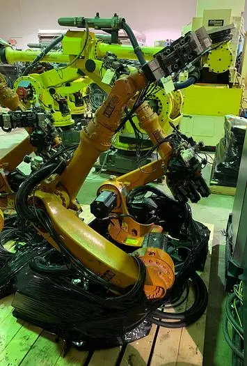 Used 2006 KUKA KR 6 ARC Robots Michigan US | Aucto #1332226