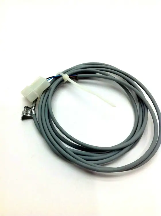 Used TURCK ELEKTRONIK PROXIMITY SENSOR M5X0.5 BARREL 10-30VDC PNP Proximity Sensors | Maverick Industrial Sales #1106665