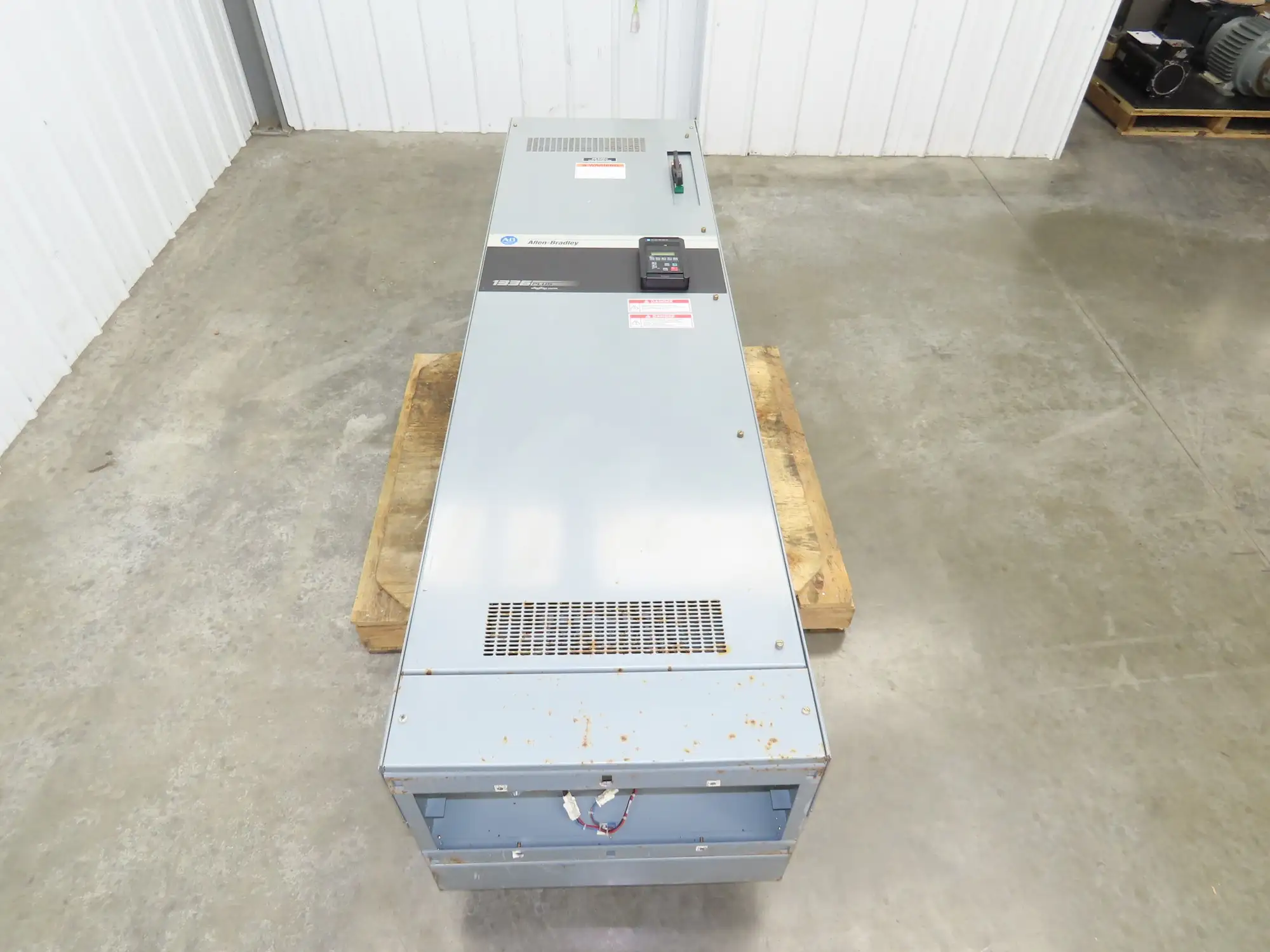Allen Bradley 1336SB060VAADSGM1CHA2CL6EC AC Drive VFD 75Hp 76kva 460V Enclosure