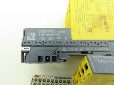 Used SIEMENS _UNKNOWN_ PLC Input & Output Indiana US | Arrow Industrial #1316691