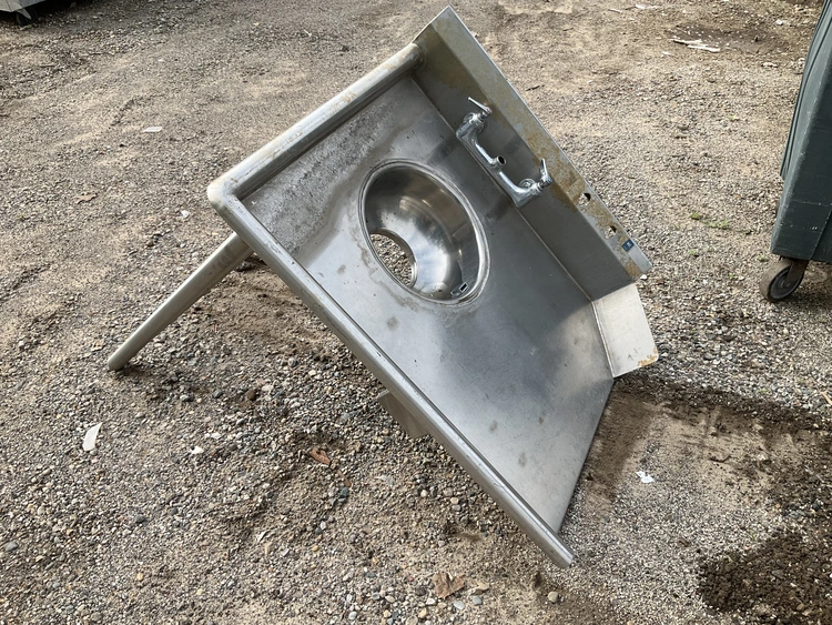 Used _UNKNOWN_ _UNKNOWN_ Dishtables Michigan US | Miedema Asset Management Group #1231009