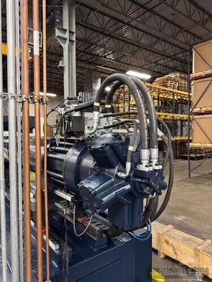 Used 2017 WOOJIN TH500S Injection Molding Machines Illinois US | Meadoworks #1492080