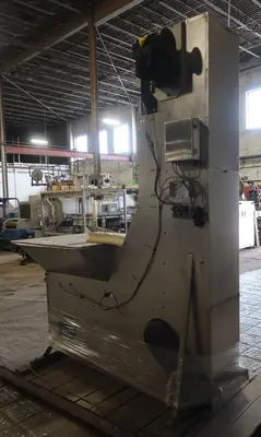 SPC7181  Capping Machine 28mm plastic caps US Bottlers cap sorter feeder, Waterfall