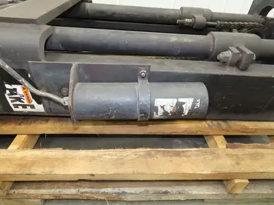 Yale 8500801 Forklift Mast 2 Stage 3 Lever 120" Lift 8000lb Class 2 Off ERC080HD