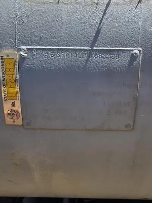 USED 2005 SILVAN 400 GALLON