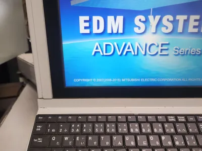 2015 MITSUBISHI MV 1200S ADVANCE TYPE 2 Wire EDM | SMS Engineering (9)