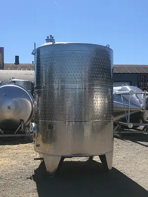 New Stock Letina 2310Gal/8750L Closed Top Jacketed Storage Tank