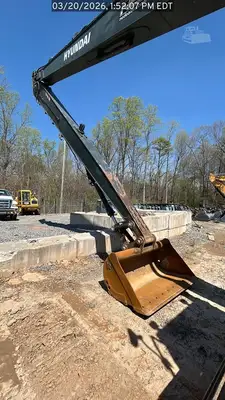 Used 2023 HYUNDAI HX300A LR Crawler Excavators South Carolina US | National Equipment Dealers #1422409