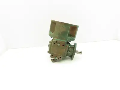 Master Power Transmission 056WM12F60 Gearbox 60:1 = 29 RPM RH Flanged Output 56C