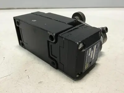 USED SQUARE D 9007-AEQ2699
