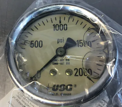 AMETEK 256018LG / P 656LG LIQUID FILLED GAUGE 2000 PSI 1/4 LM 63MM 6D