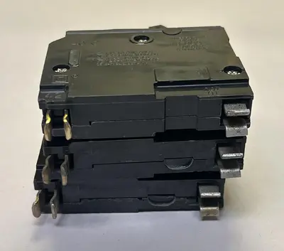 USED SQUARE D QO115