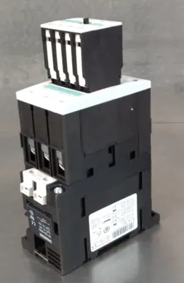 Siemens 3RT1034-1B.0 w/ 3RH1921-1HA22 Contactor Loc 4D26
