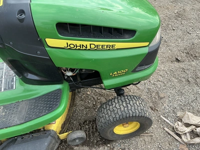Used JOHN DEER LA100 Mowers Michigan US | Miedema Asset Management Group #1413957