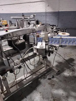 CVC 430 Labeler  Front and Back pressure sensitive labeler