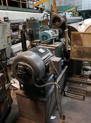 USED MANCHESTER HORIZTONTAL TRACK REEL