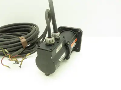 Toshiba RA10M AC Servo Motor 200W 3000 RPM 14mm Shaft