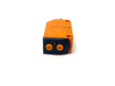 O6H702, O6HLFPKG/AS/4P | Ifm O6H702 Diffuse Reflection Sensor Background Suppression O6HLFPKG/AS/4P - Used