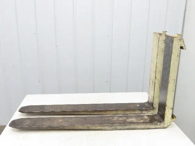 Used KENHAR _UNKNOWN_ Forklift Attachments | Arrow Industrial #562510