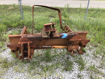 USED BALE BOSS 304