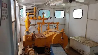 USED SJ PETRO SJ-300 TRIPLEX MUD PUMP