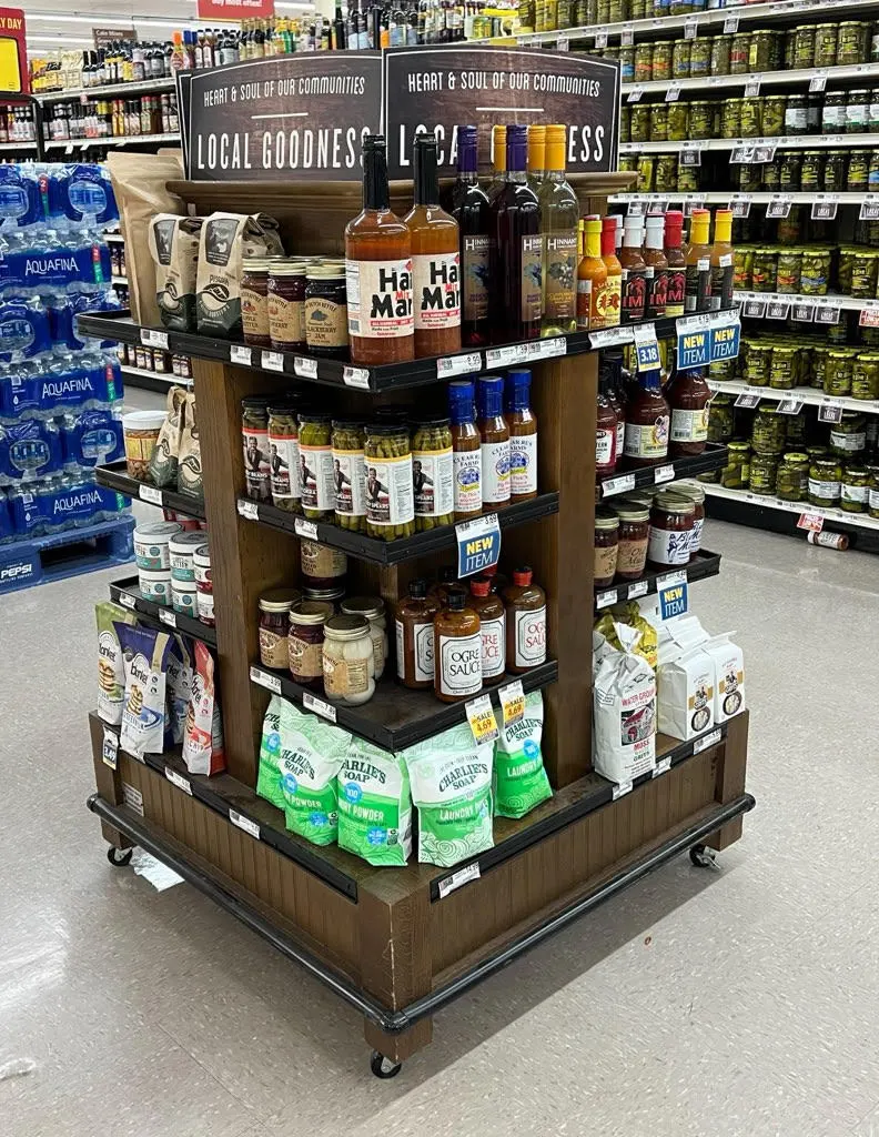 1-0620 Dry Bakery/Condiments/ Multi Use Merchandiser