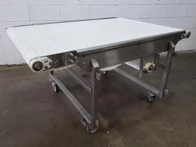 4'4 Straight Conveyor