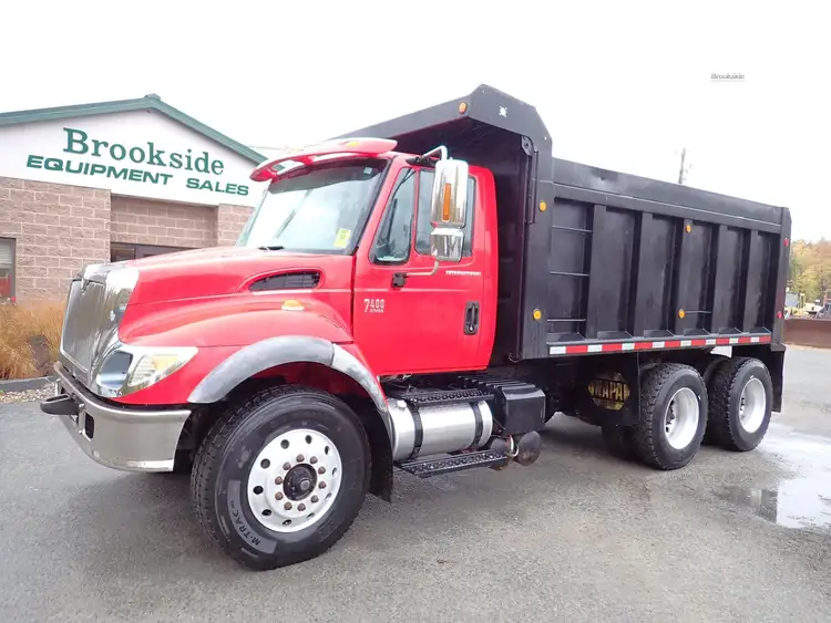 Used 2005 INTERNATIONAL WORKSTAR 7400 Dump trucks Massachusetts US | Brookside Equipment Sales #1558067
