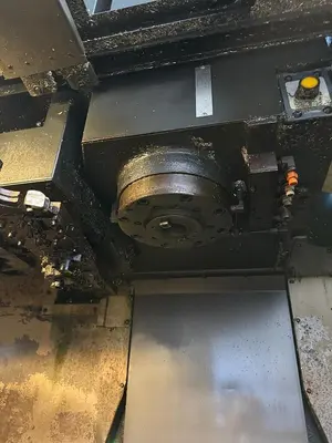 Used 2010 DOOSAN DNM 400 Vertical Machining Centers CZ | Amaron s.r.o. #1056727