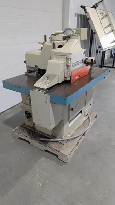 USED EXTREMA XR-12C