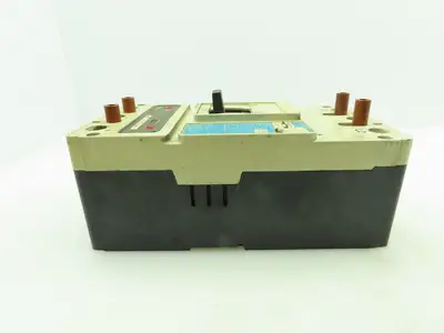Westinghouse KD2400M01Z07 Industrial Circuit Breaker 2P 400A Thermal Trip
