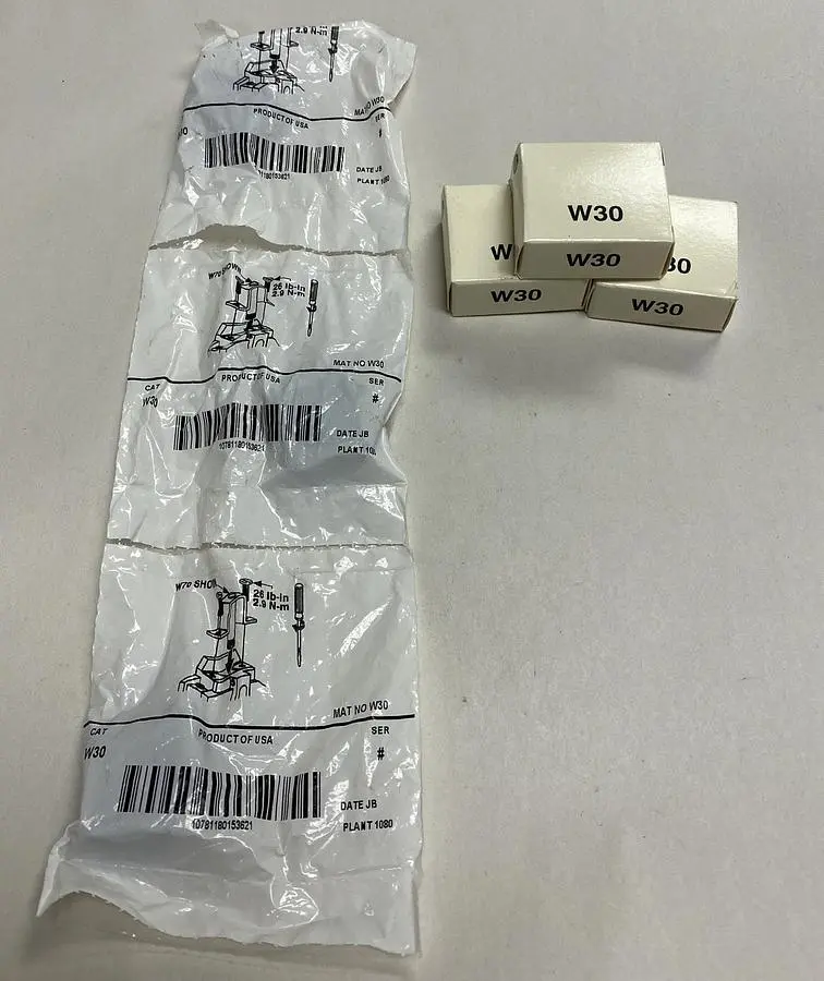 New | in-Stock ALLEN-BRADLEY W30 Heaters Ohio US | Surplus Asset Holdings #1234745