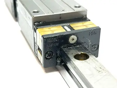 Used NSK Linear Bearing Guide Block Linear Guides Michigan US | Maverick Industrial Sales #1399962