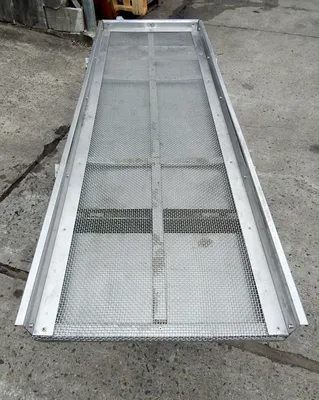 USED SS SCREENED FEEDER 24" X 75"