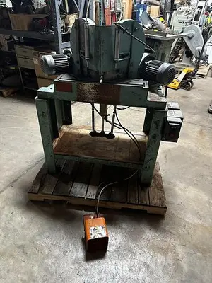 USED PISTORIUS MN-200
