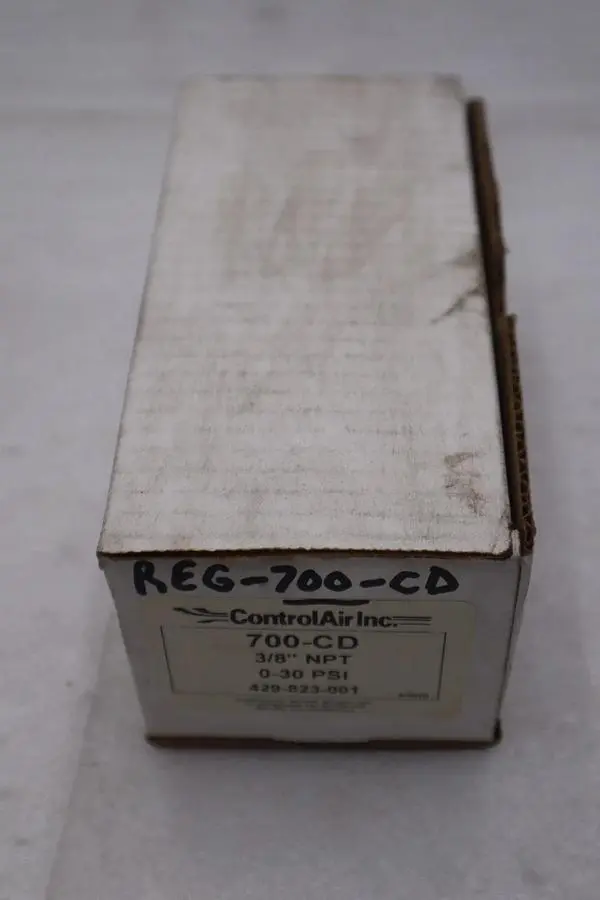 CONTROL AIR INC. 700-CD  PRESSURE REGULATOR NEW OPEN BOX STOCK GF219A