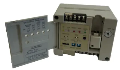 NEW KEYENCE LB-1001 SENSOR CONTROLLER LB1001